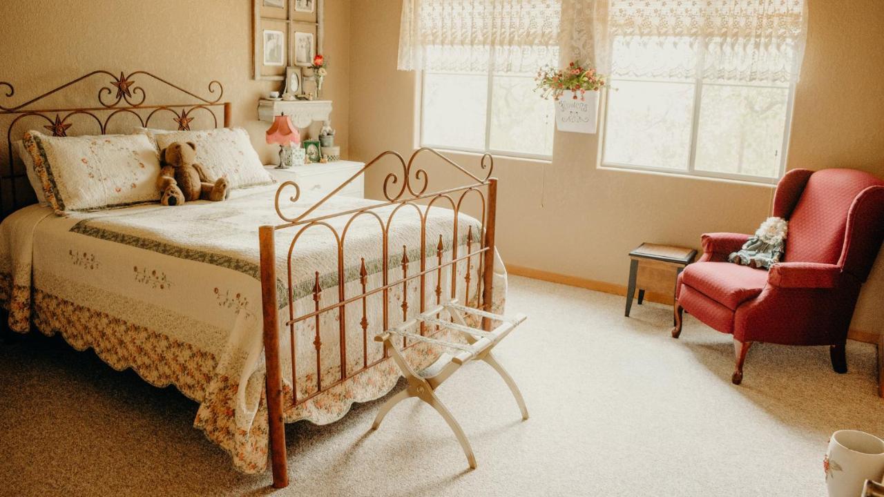 Casa Del Rio Bed And Breakfast Bastrop Ngoại thất bức ảnh